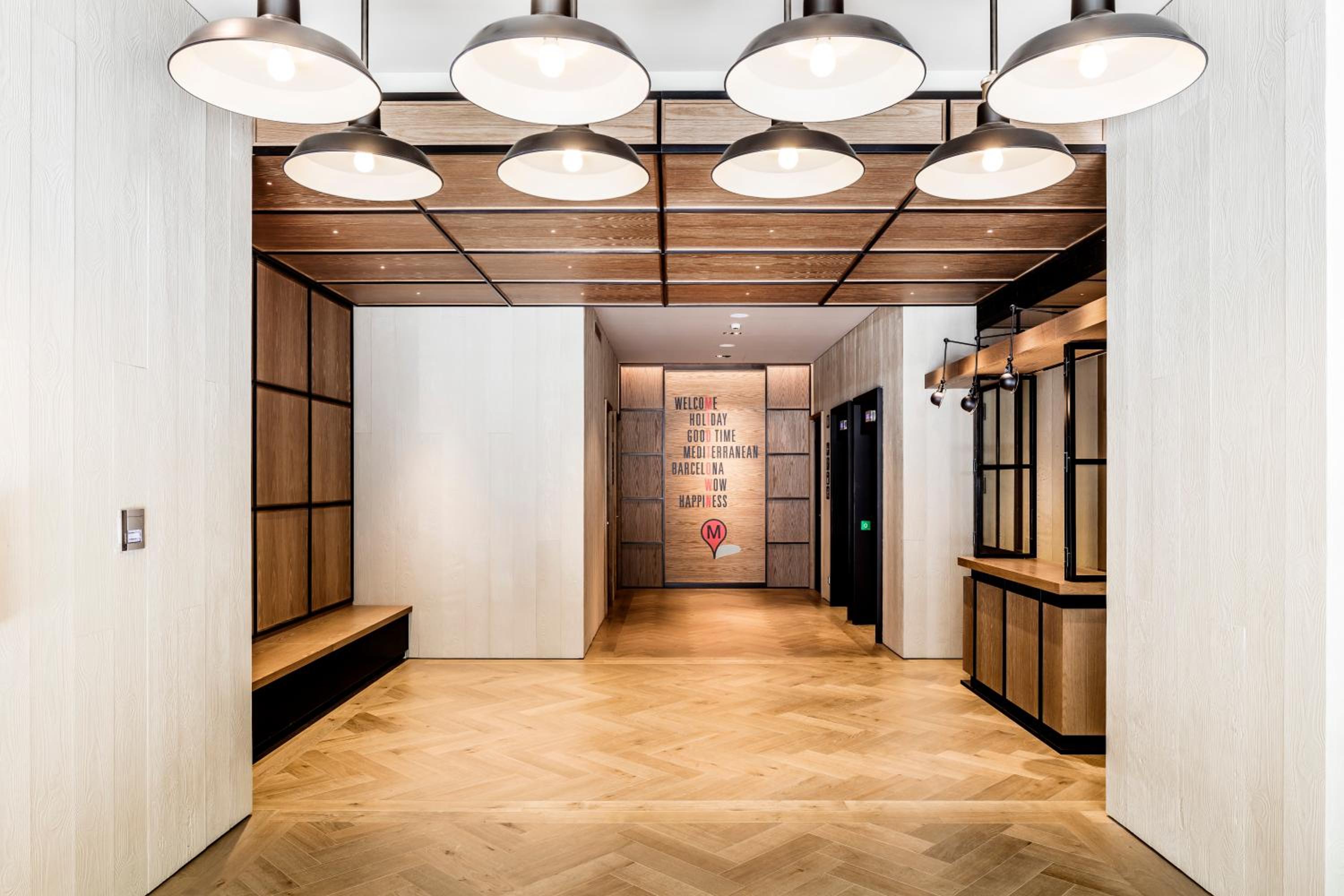 Фото Midtown Apartments