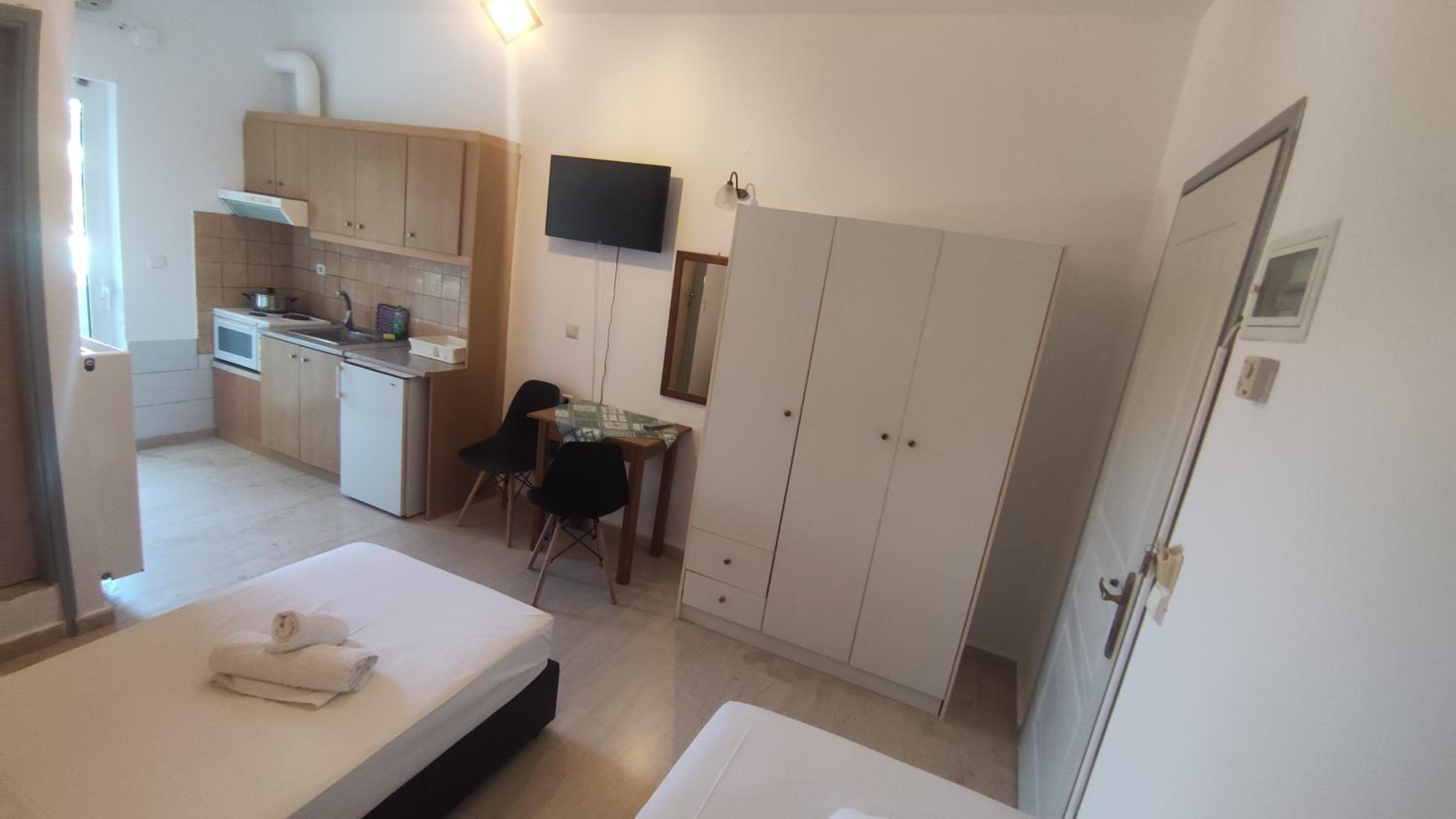 Фото Eleni Palace