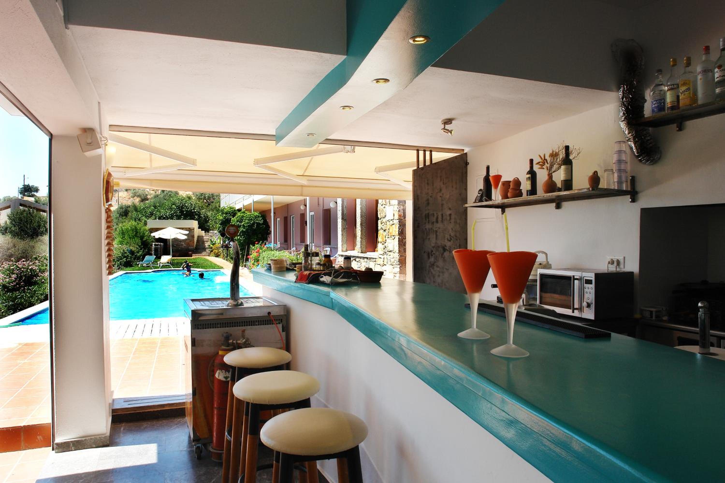 Фото Mirabella Apartments