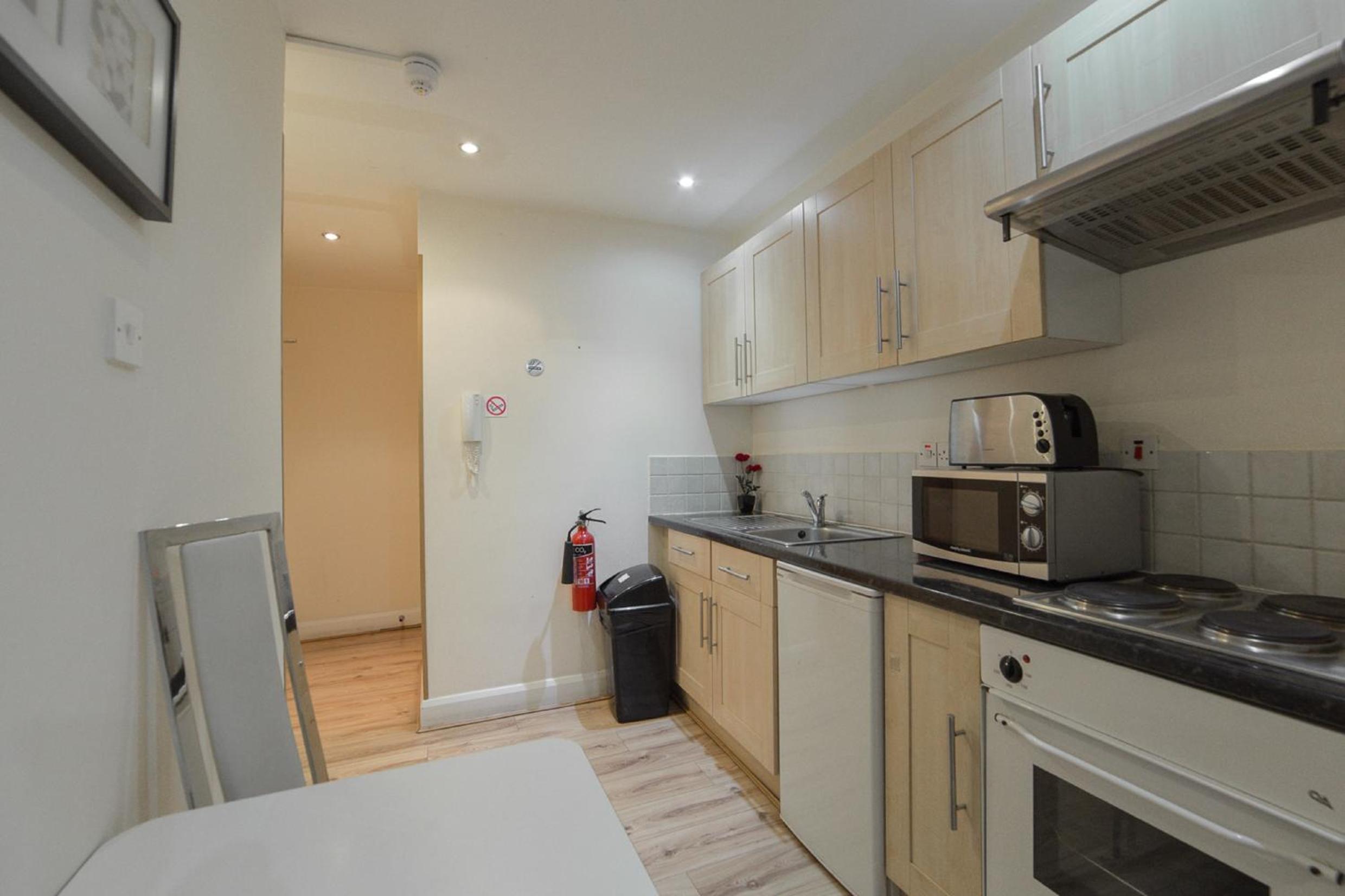 Фото Imperial Court Studios