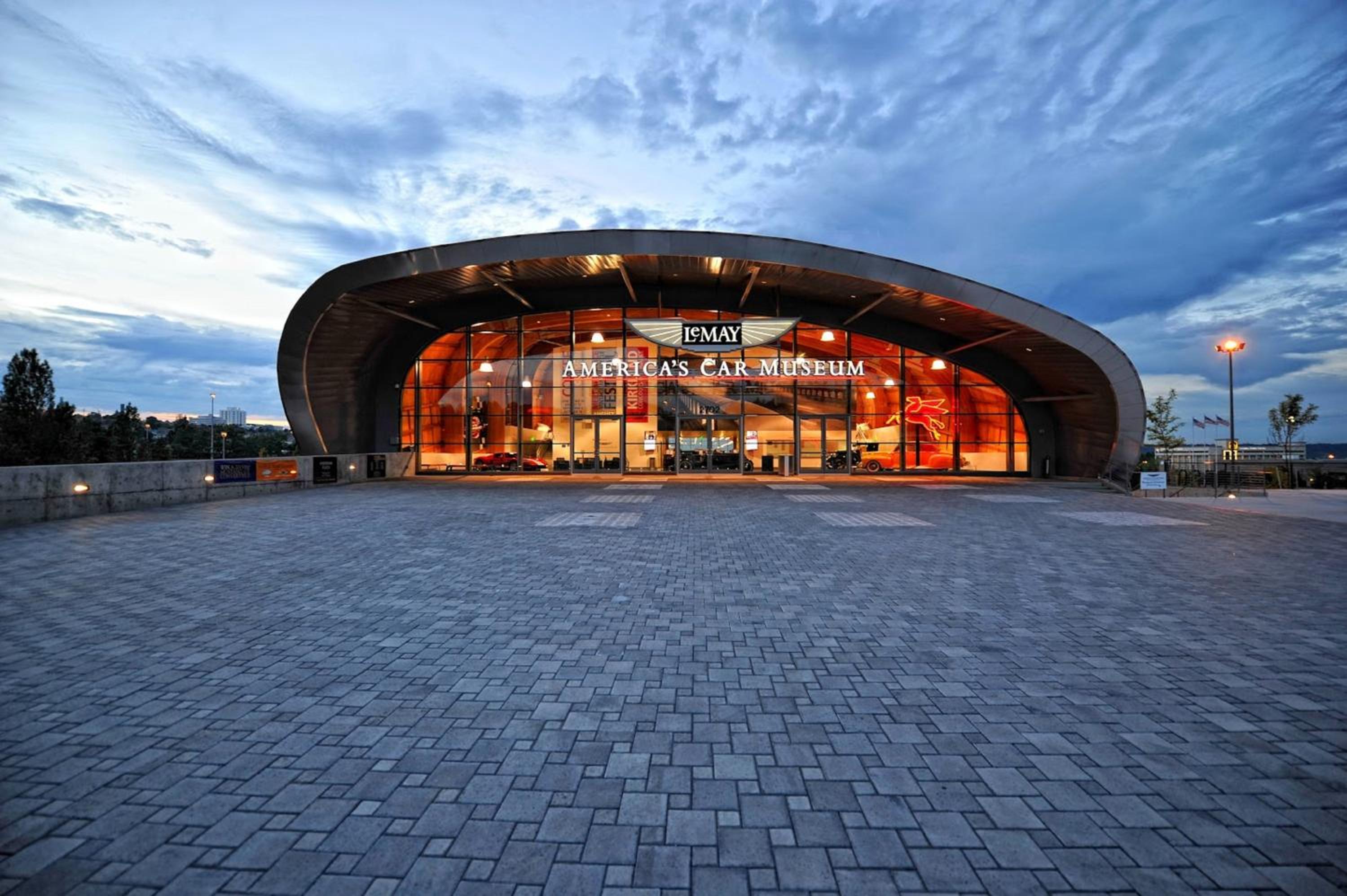 Фото Holiday Inn Express Hotel & Suites Tacoma Downtown, an Ihg Hotel