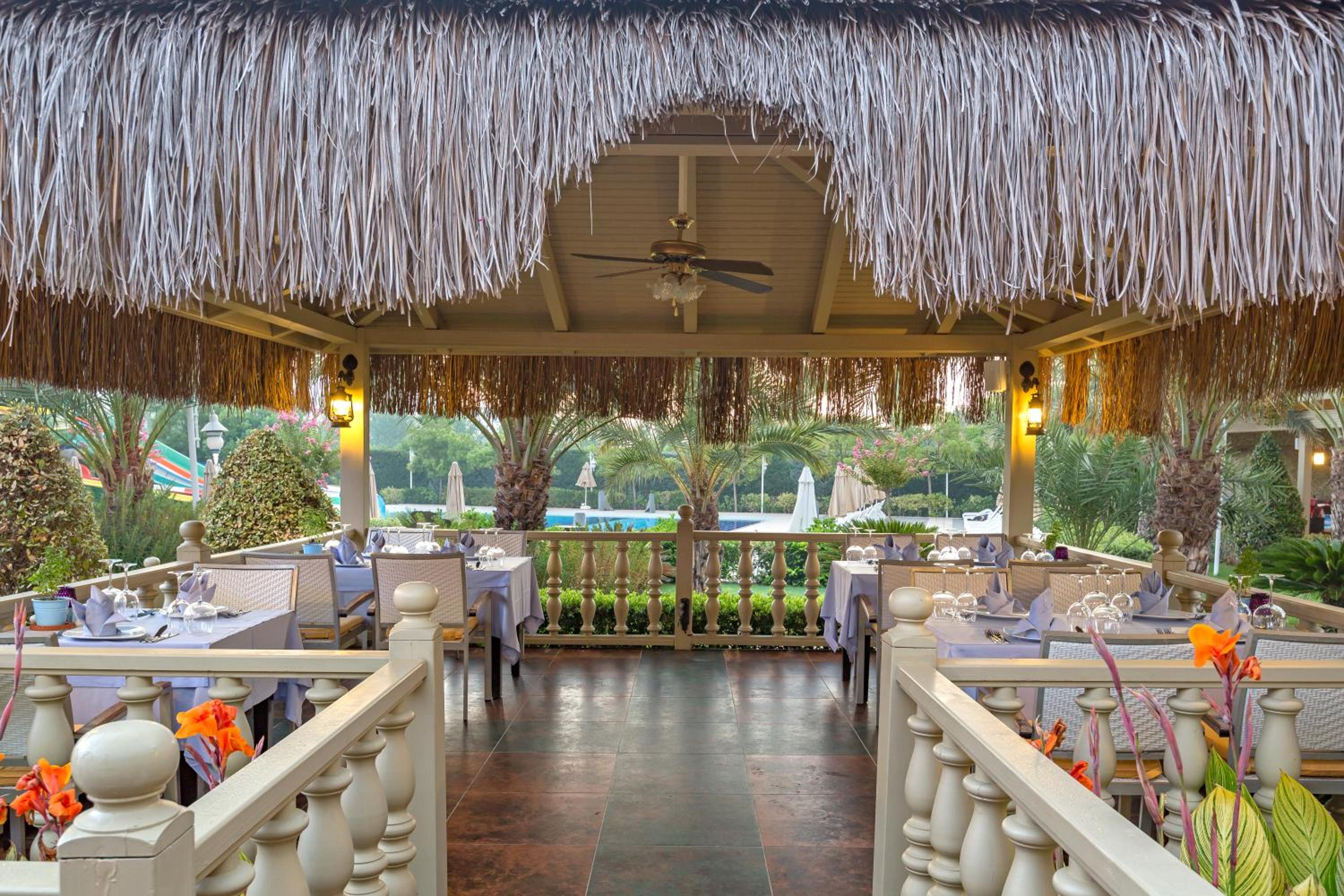 Фото Royal Holiday Palace Hotel