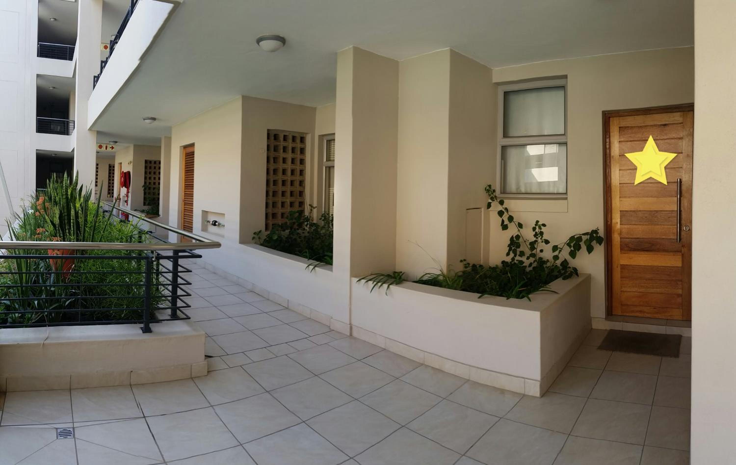 Фото The Residence at Urban Park