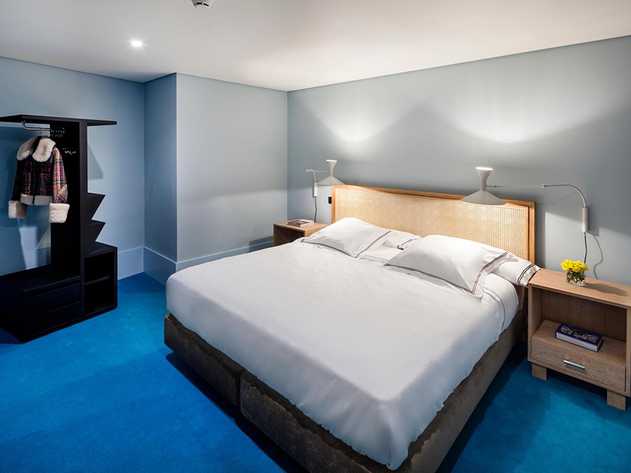 Фото Apartamentos The Arc Carrís