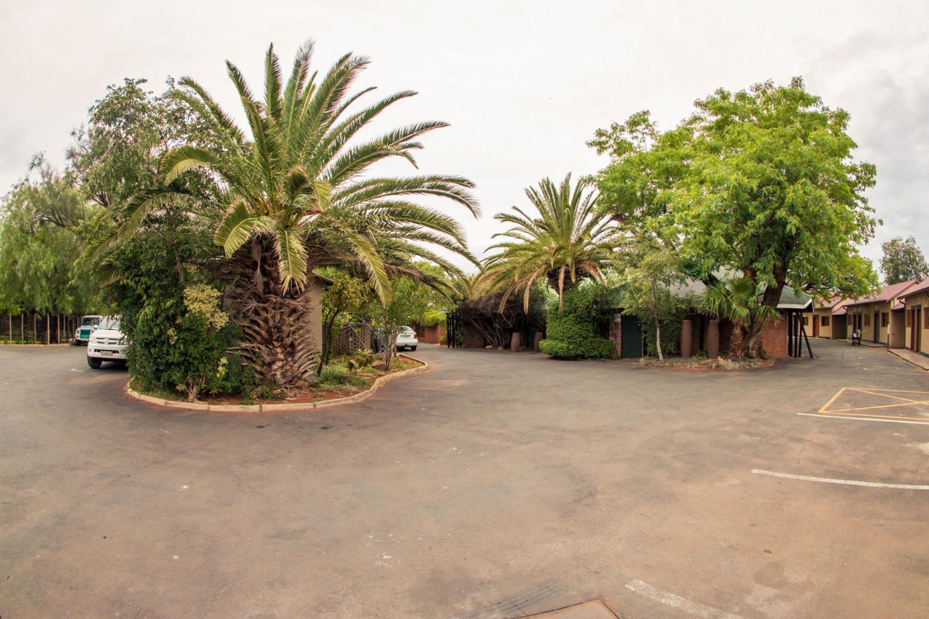 Фото Horseshoe Inn