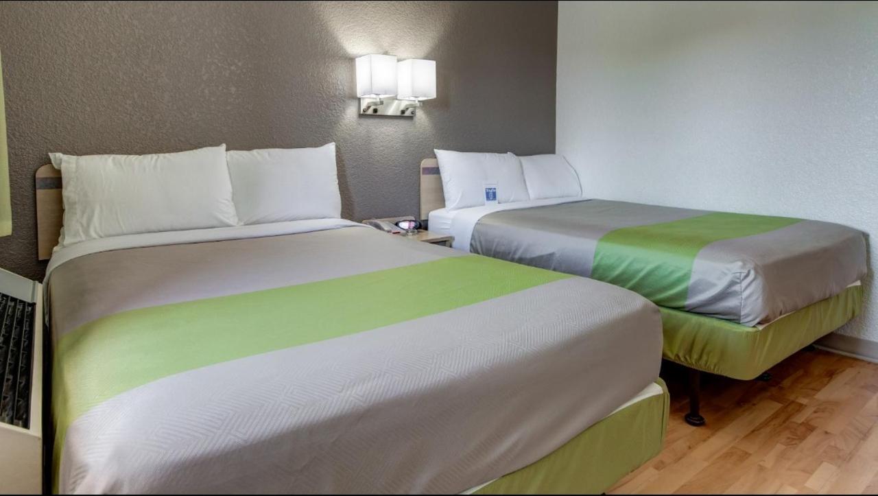 Фото Studio 6 El Paso, Tx - East