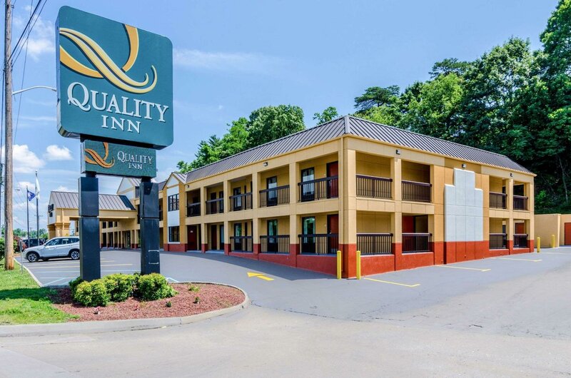 Гостиница Quality Inn Tanglewood
