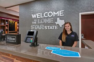 Гостиница Hampton Inn & Suites Dallas-DeSoto