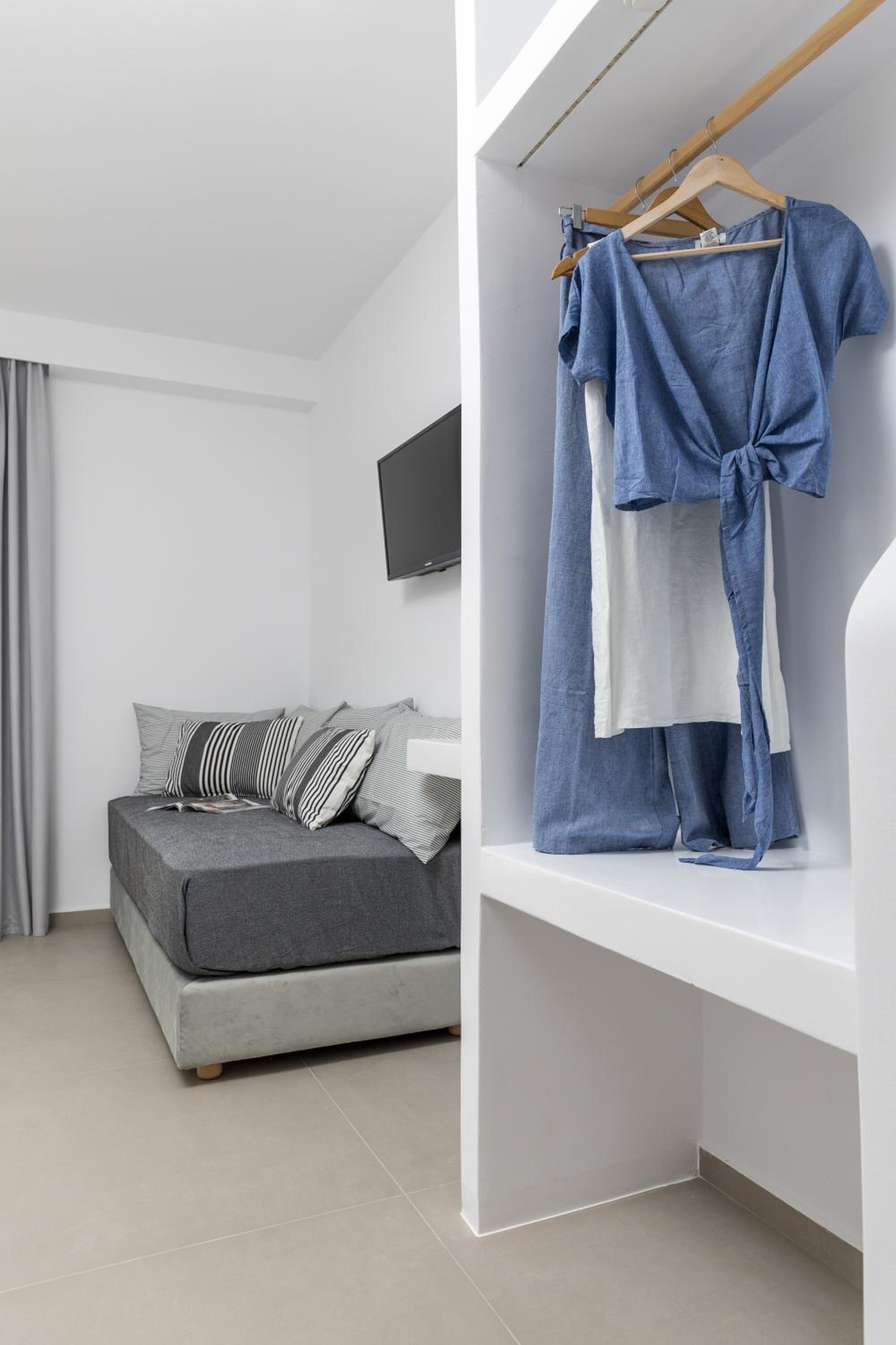 Фото Alenor City Hotel