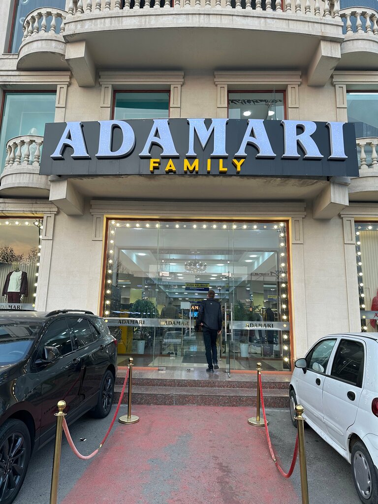 Kiyim-kechaklar do‘koni Adamari Qoratosh, Toshkent, foto