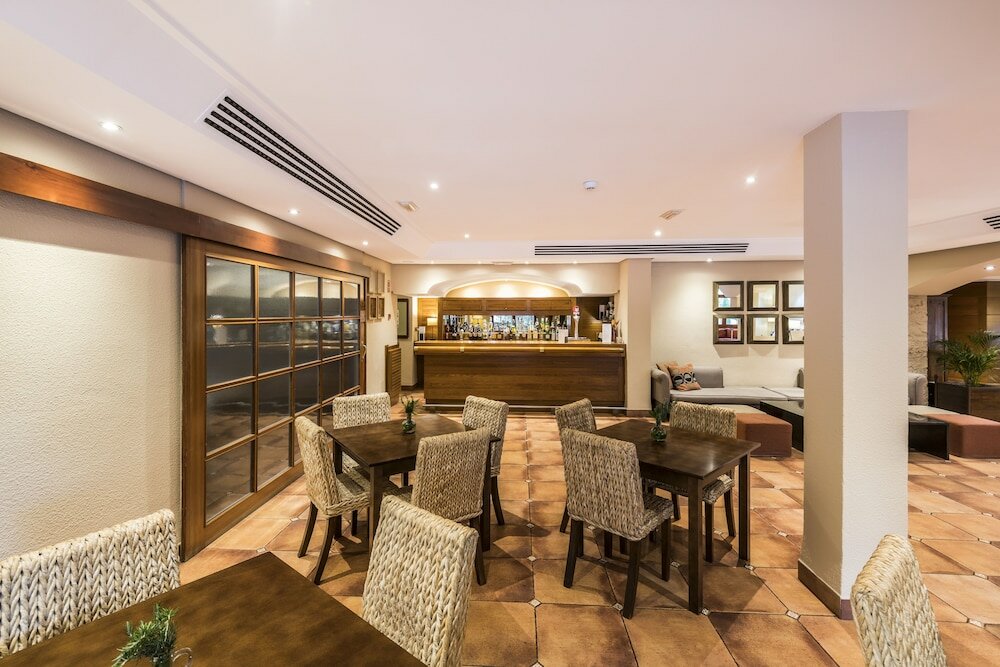 Фото Hotel Intur Bonaire