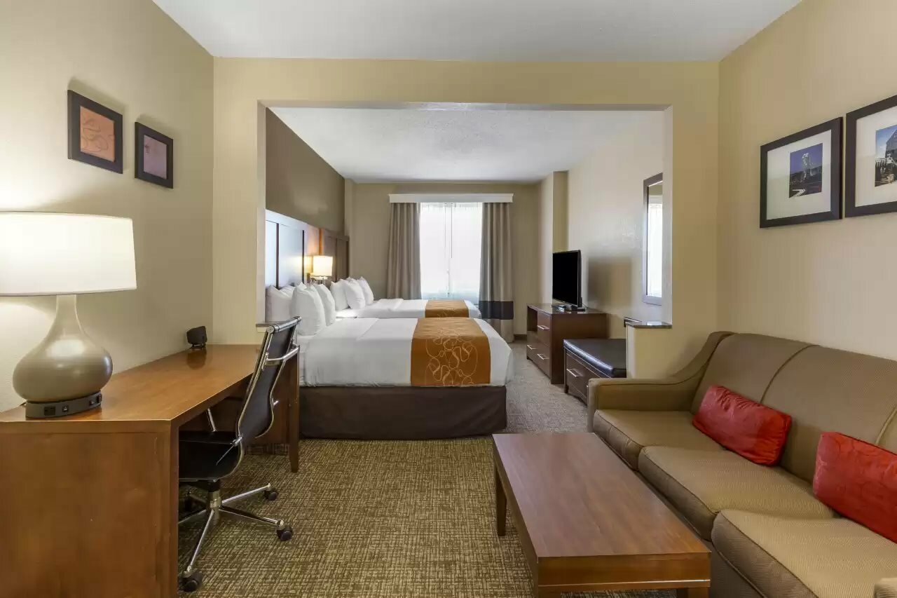 Фото Comfort Suites Raleigh Walnut Creek