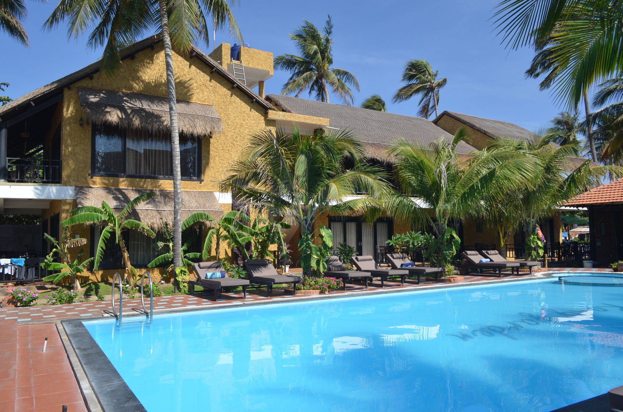 Фото Rang Garden Beach Side Resort