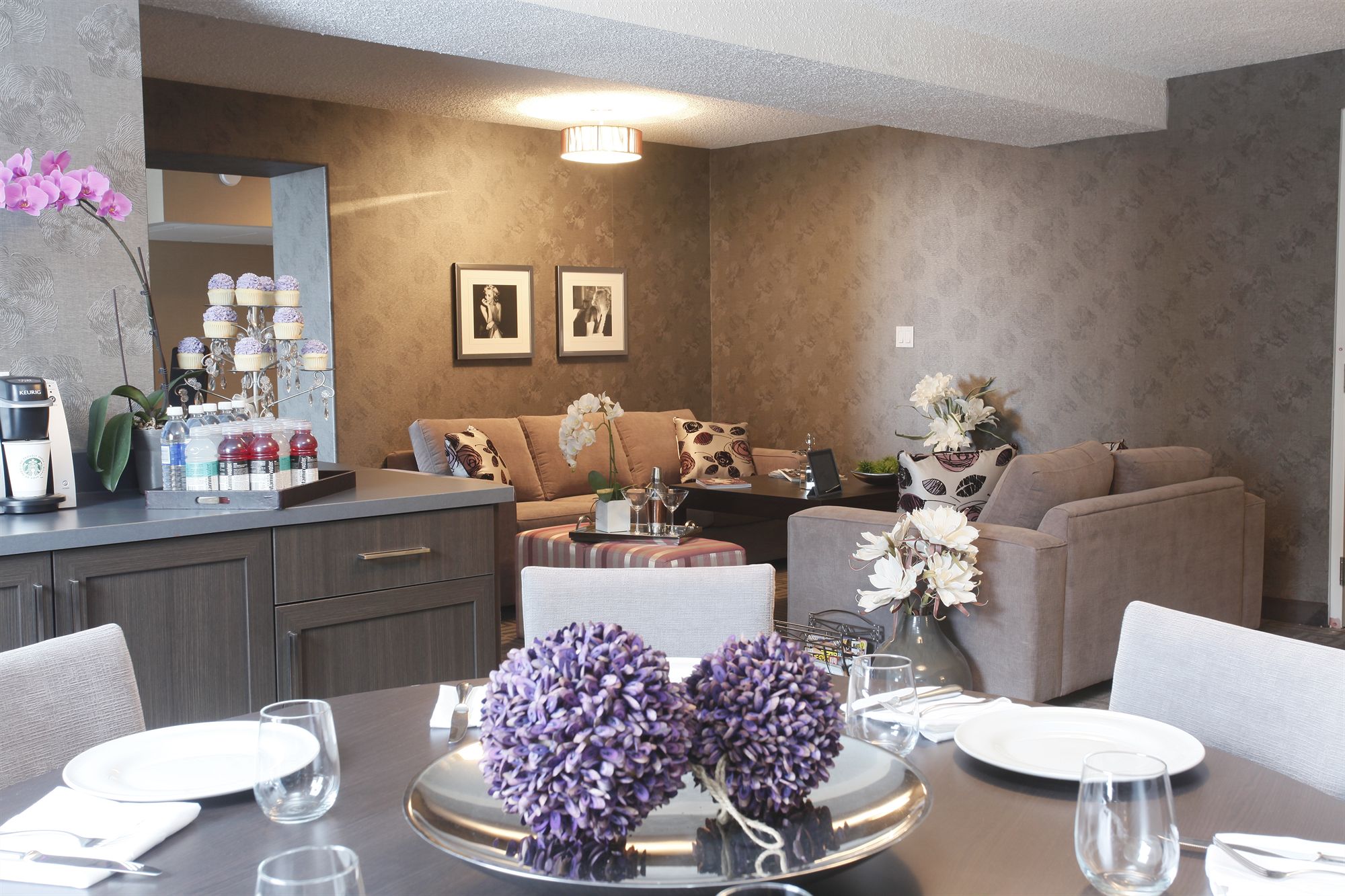 Фото Pomeroy Hotel & Conference Centre Grande Prairie