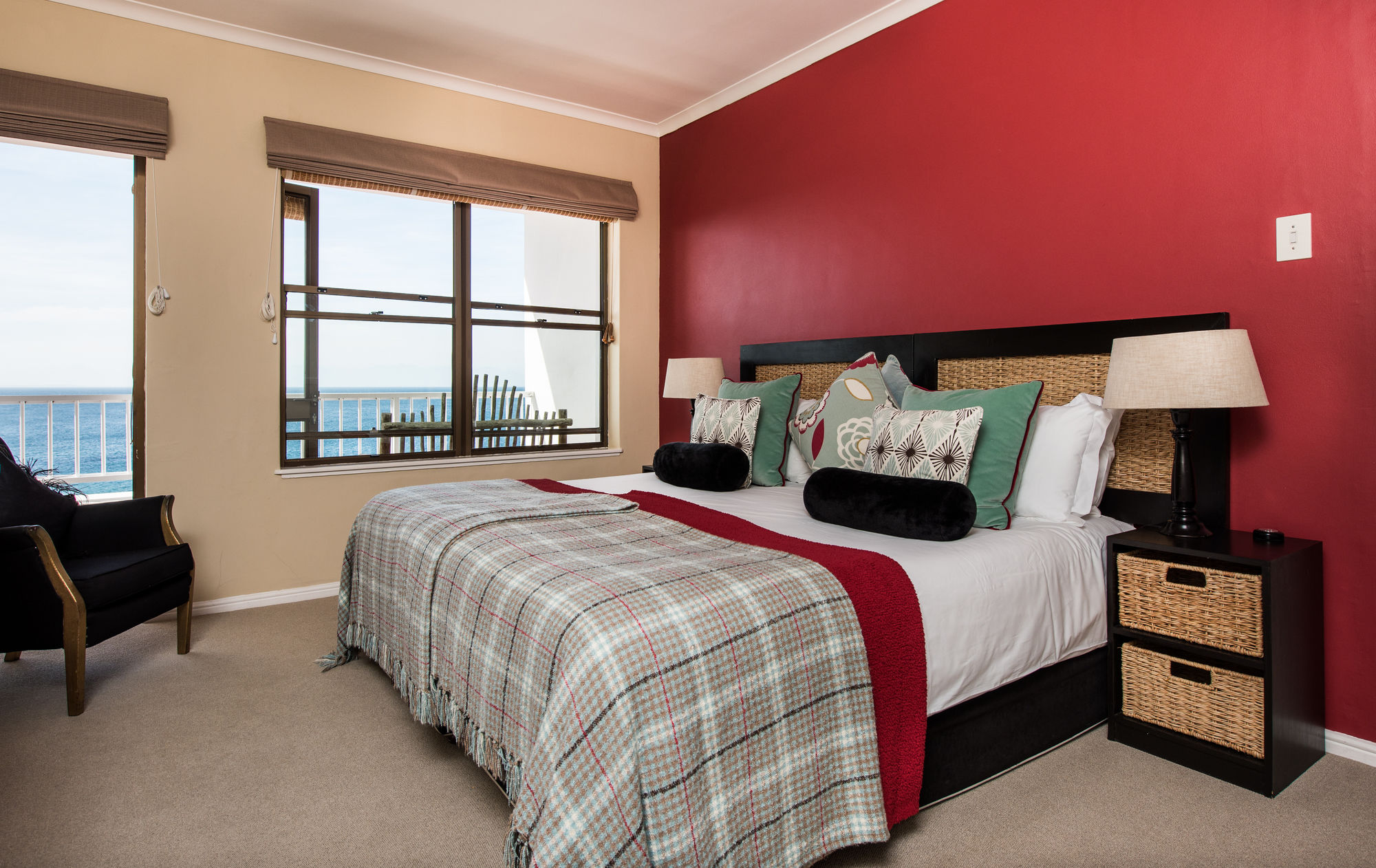 Фото Whale View Manor