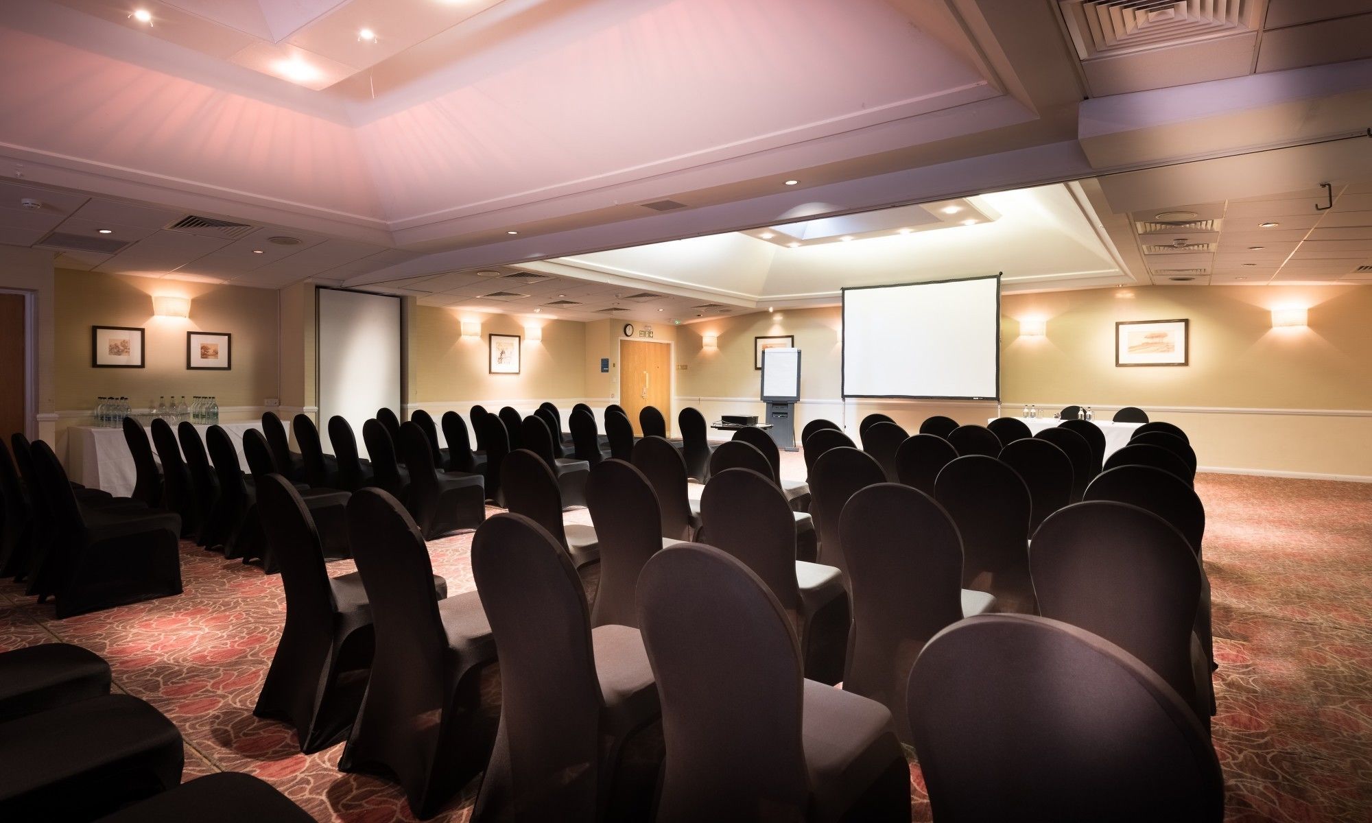 Фото Westmead Hotel