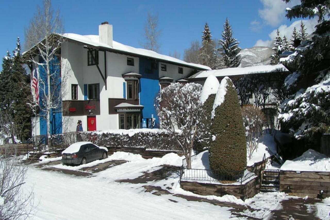 Фото St. Moritz Lodge & Condominiums