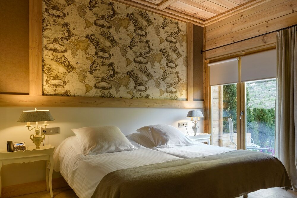 Фото Hotel Viñas de Lárrede