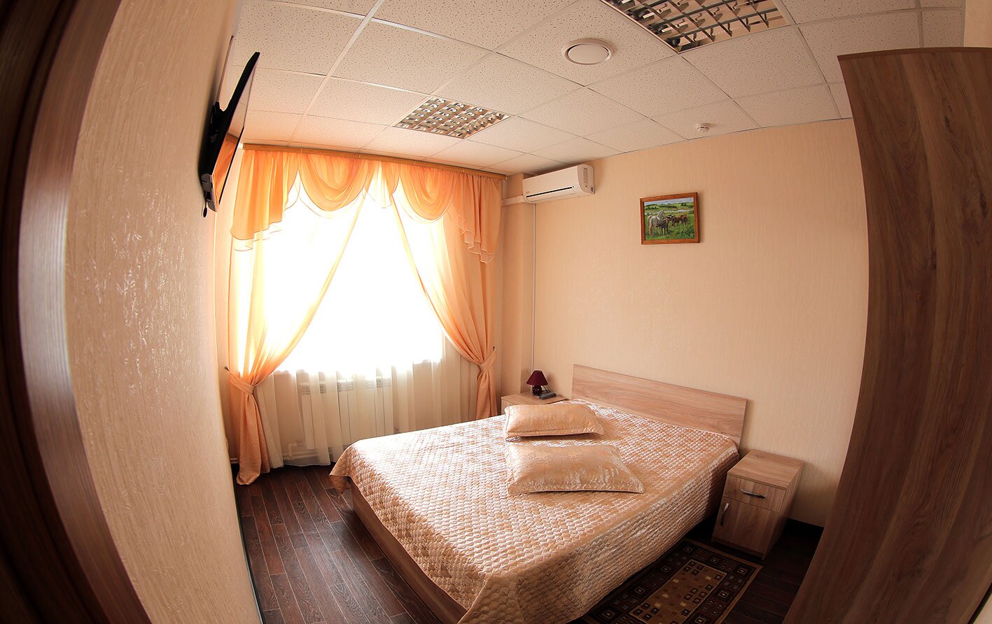 Фото Глория