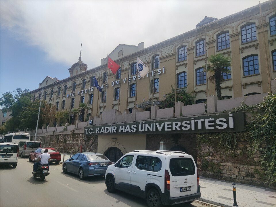 Education infrastructure Faculty of Economics, Administrative and Social Sciences, Istanbul, photo