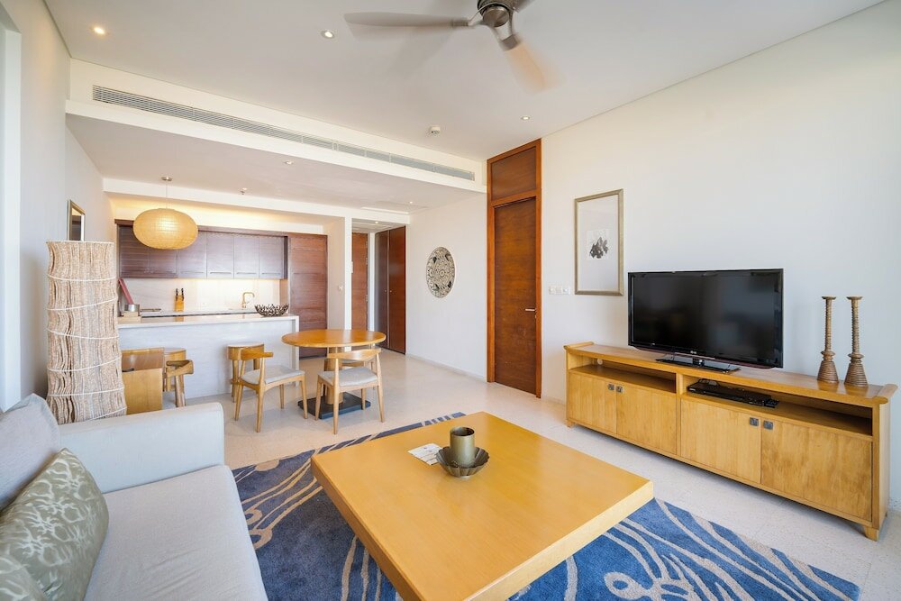 Фото Collections Apartment in Danang Resort