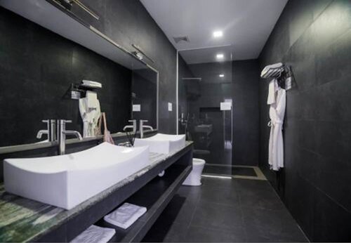 Гостиница White Boutique Hotel & Residences в Сиануквиле