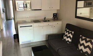 Апартаменты Отель Suites Viena Plaza De Espana