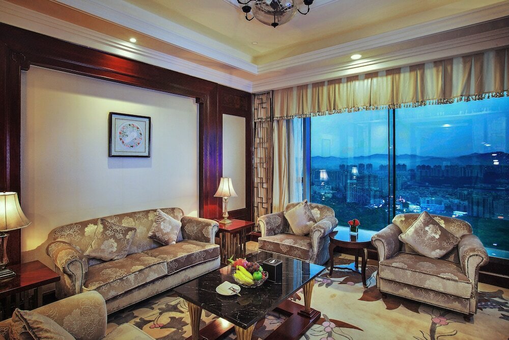 Фото Soluxe Hotel Guangzhou