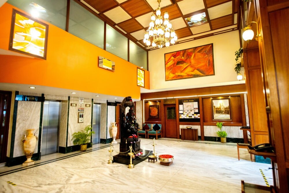 Фото Hotel Bangalore Gate