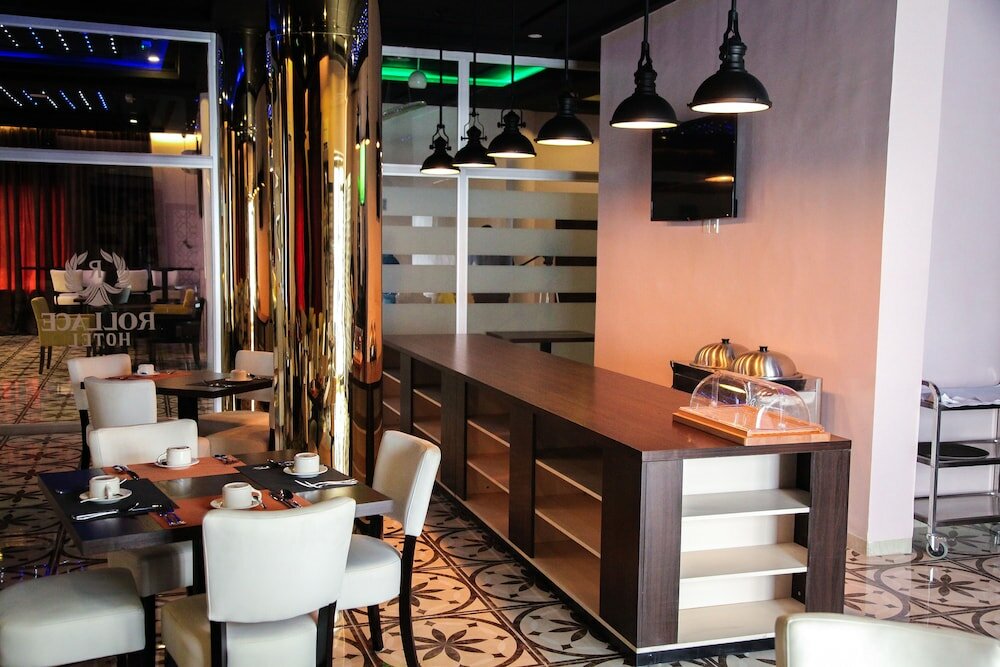 Фото Rollace Hotel