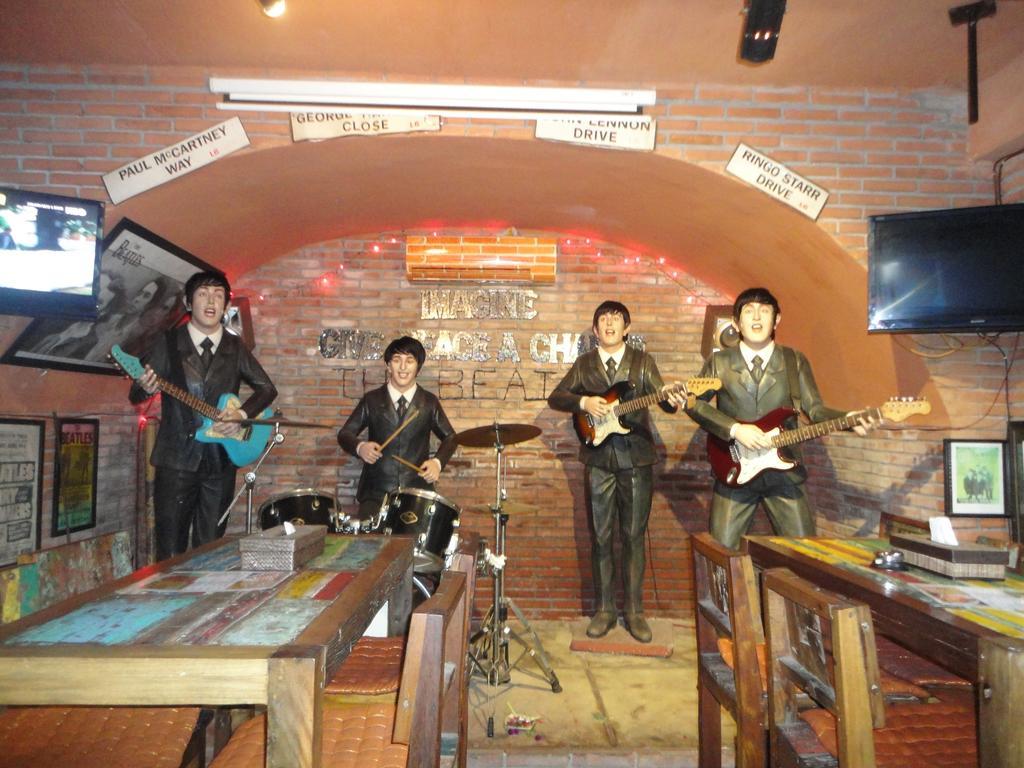 Фото Sekuta Condo Suites