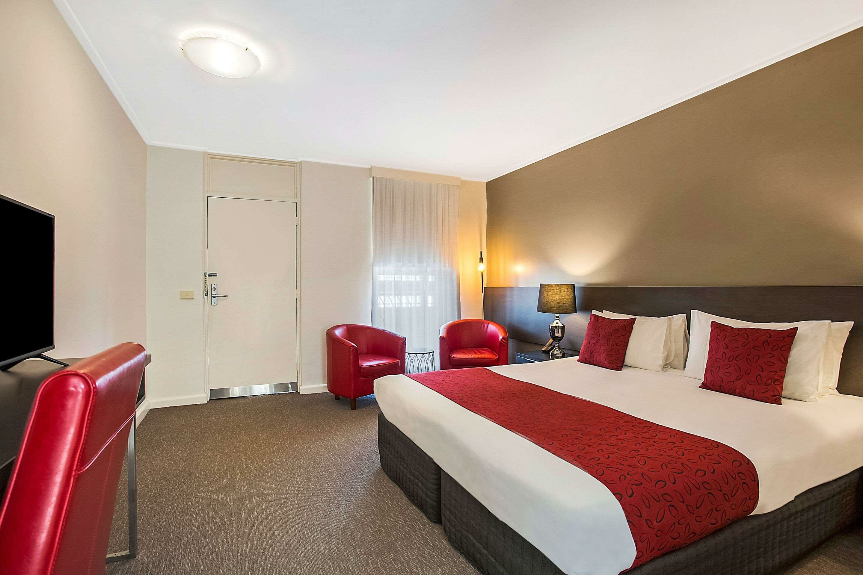 Фото Comfort Inn Western