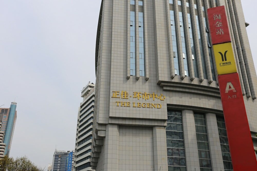 Фото Nomo Service Apartment The Legend