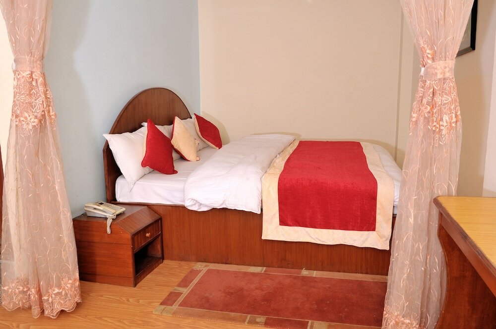 Фото Hotel Brihaspati