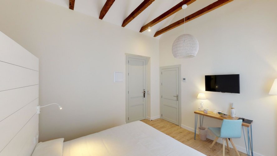 Фото Madeinterranea Suites