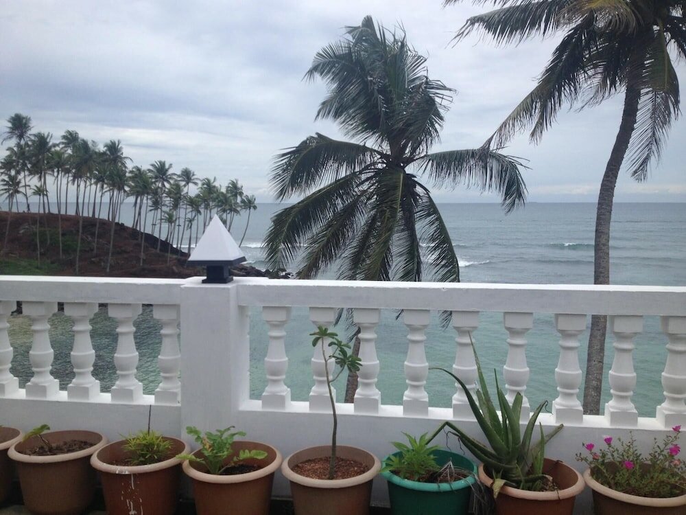 Фото Mirissa Seastar