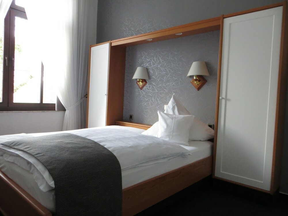 Фото Hotel Kronprinzen