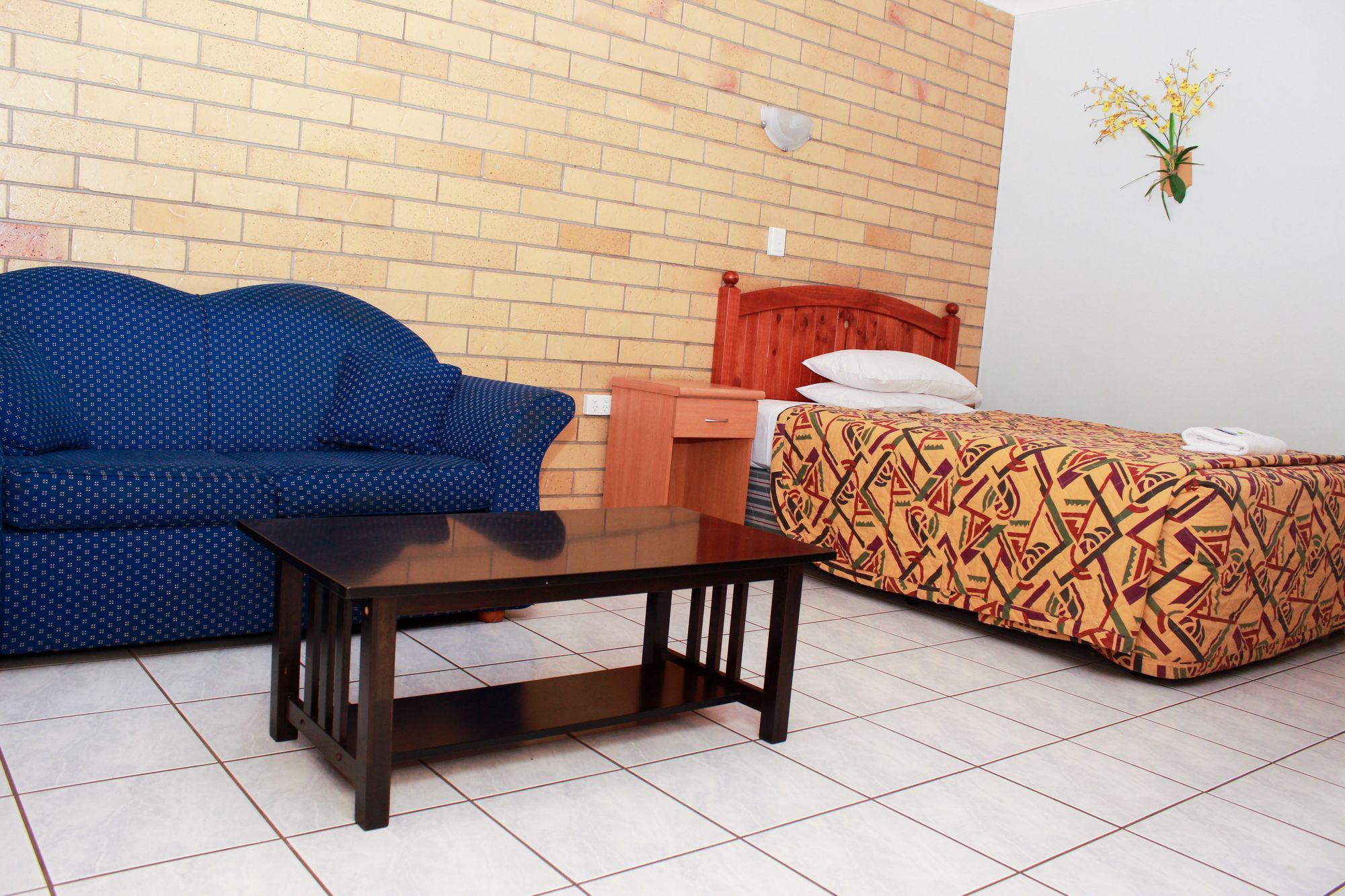 Фото Moranbah Motor Inn