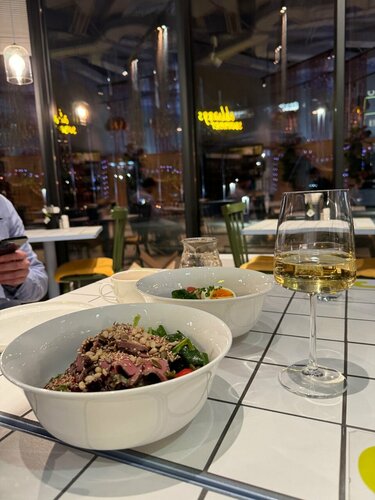 Qahvaxona June, Toshkent, foto