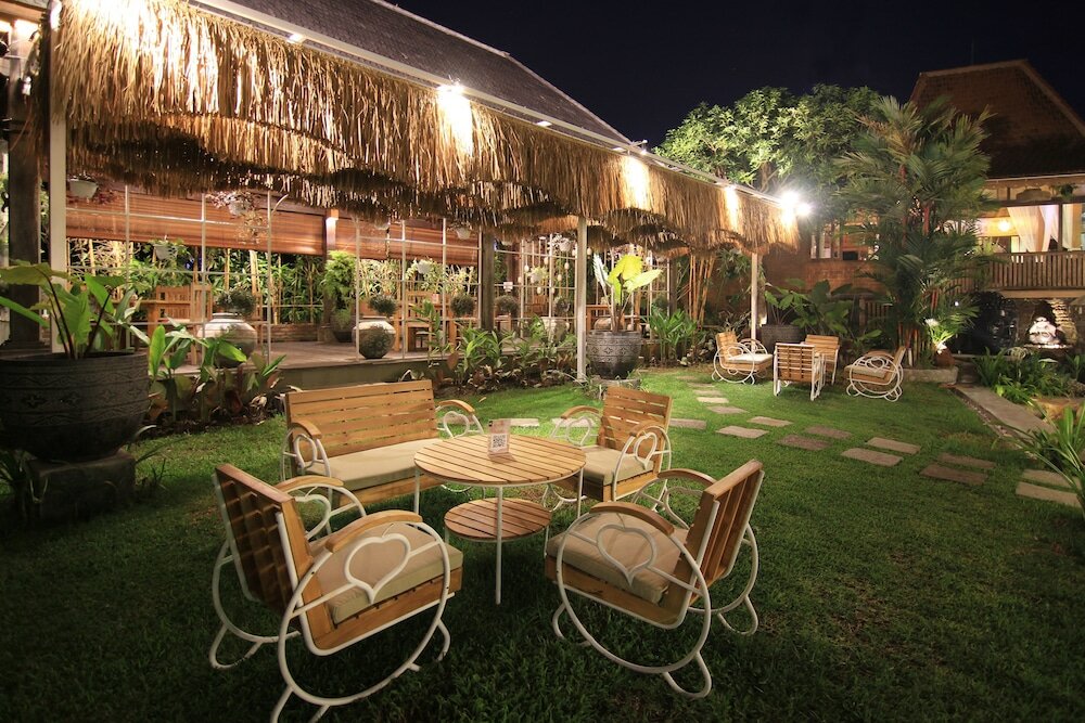 Фото Taulan Villa and Restaurant