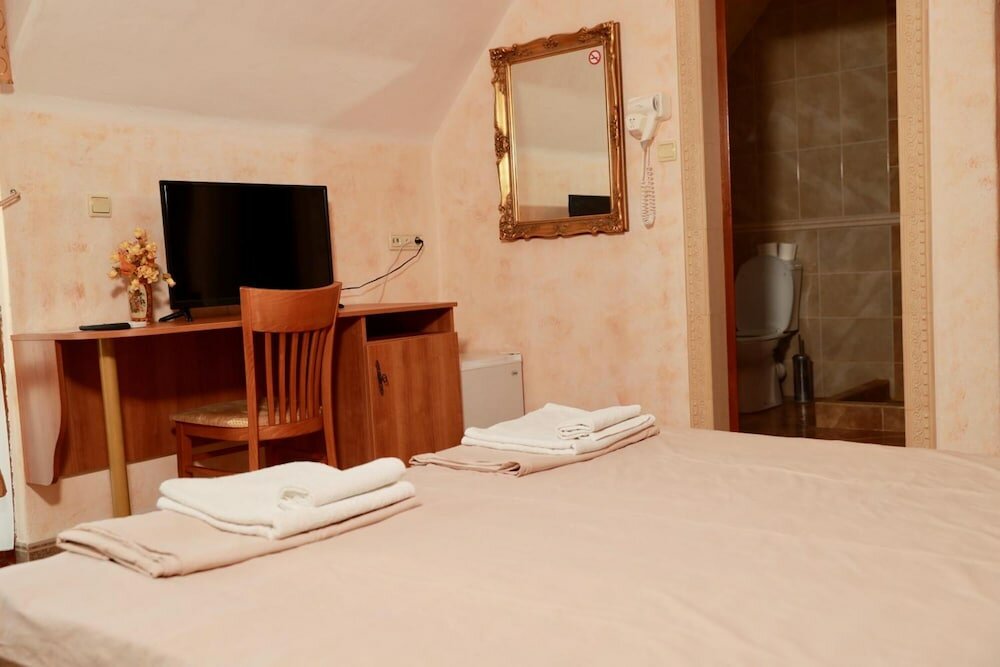 Фото Family hotel Tropicana