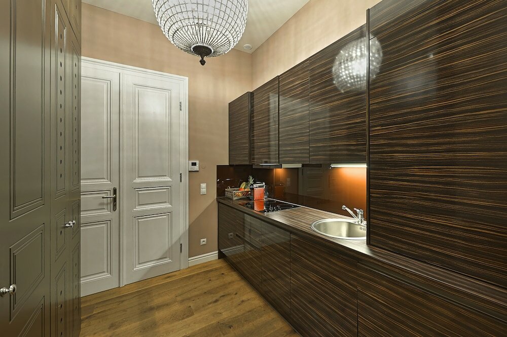 Фото 6 Rooms - Garnisongasse