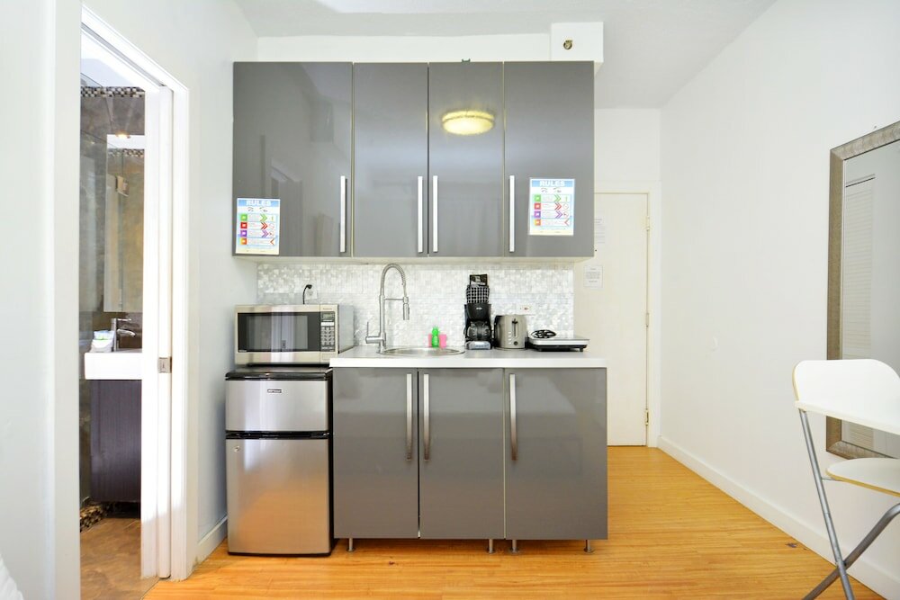 Фото 335 Ocean Walk Apartments