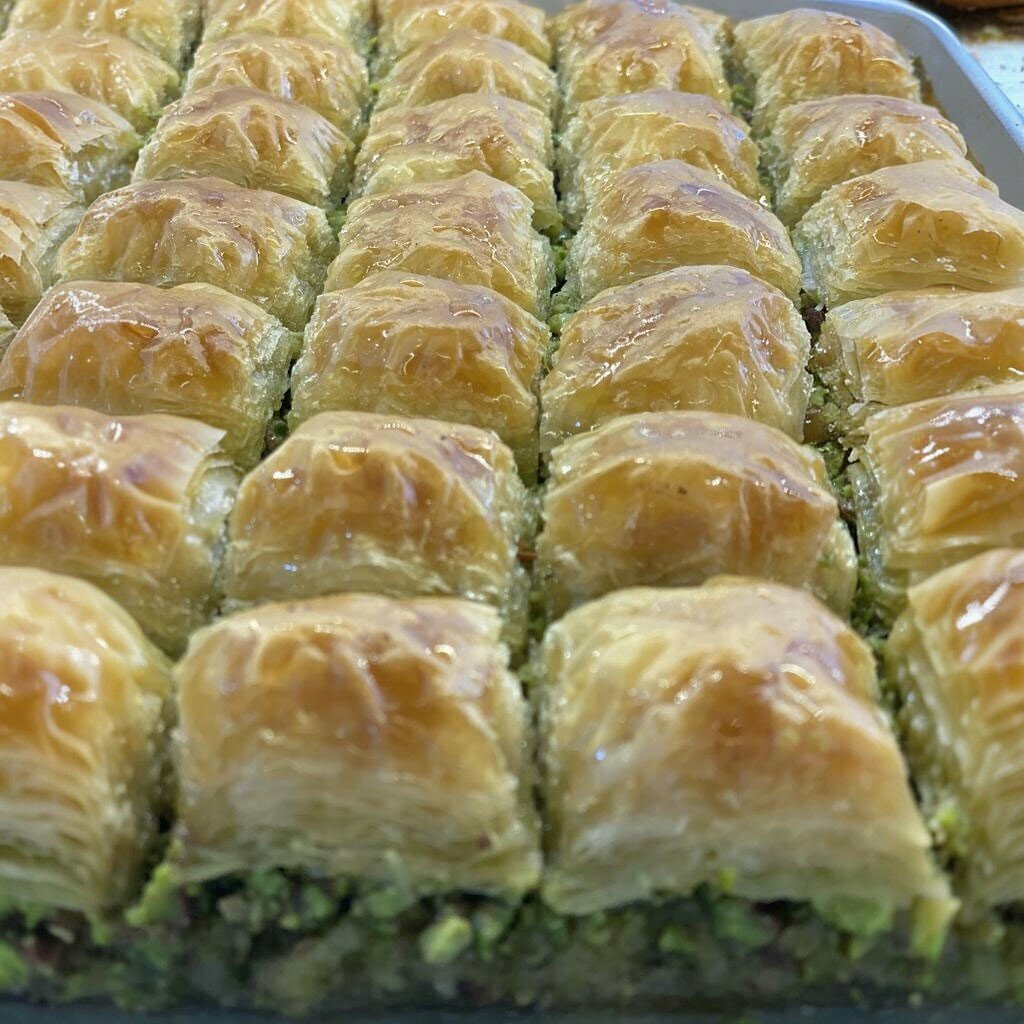 Confectionary Inaloglu Baklava, Batman, photo