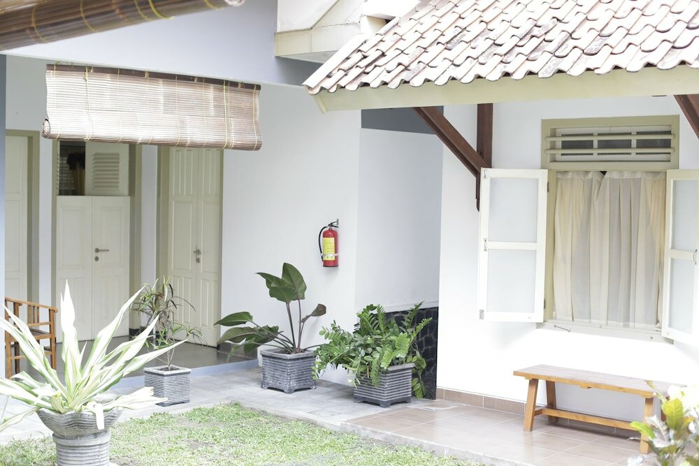 Фото Taman Yuwono Heritage Malioboro