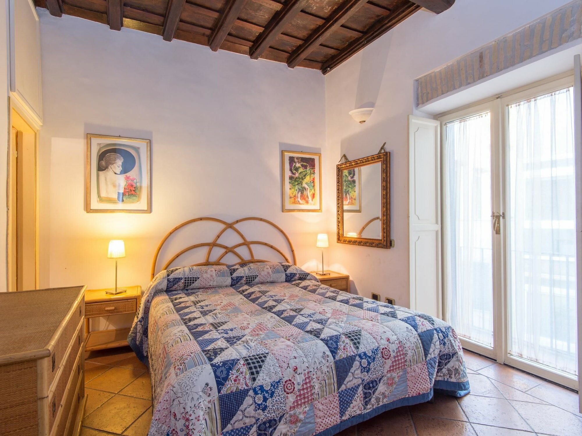 Фото Rsh Trevi Fountain Apartment 2