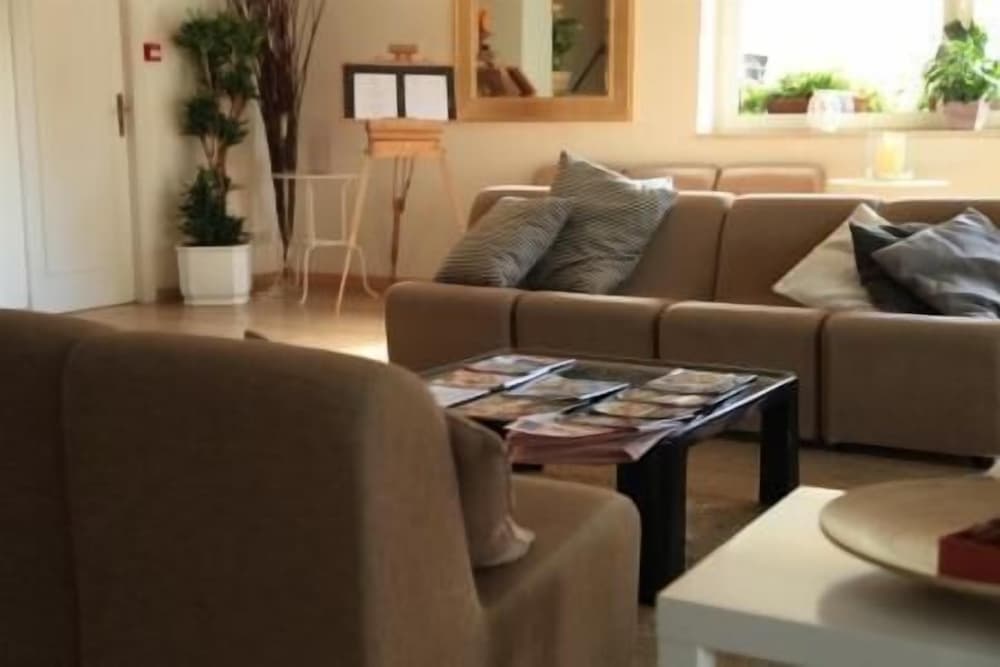 Фото Mona Lisa Hotel