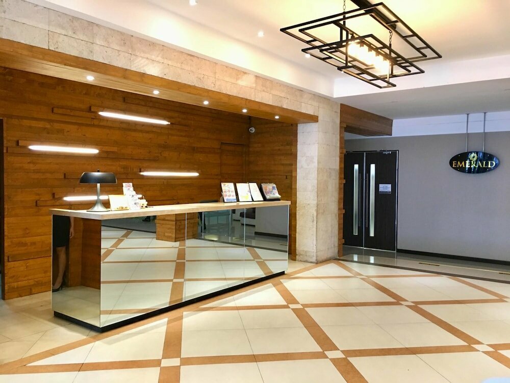 Hotel Eon Centennial Resort Hotel & Waterpark, Iloilo City, photo