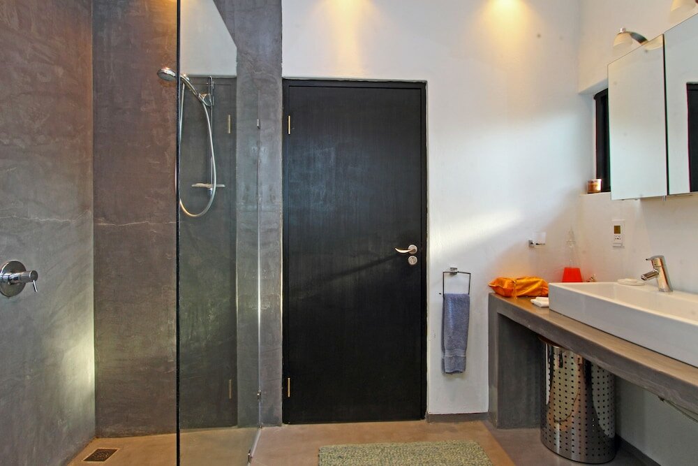 Фото Days At Sea Beach Lodge