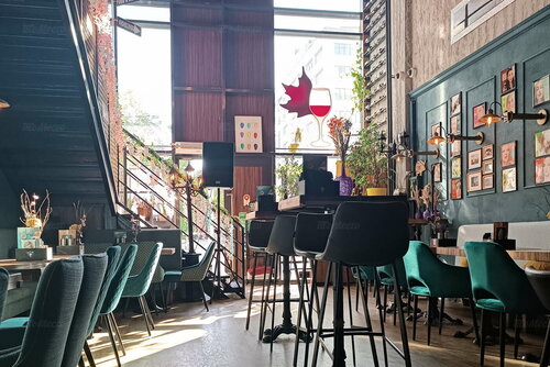 Үлкен абс порносы бар қыз